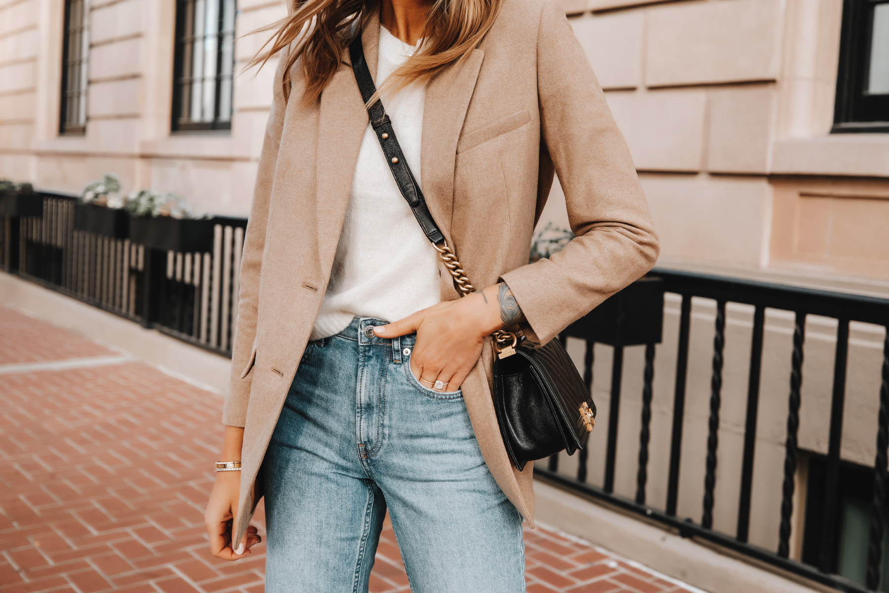 The Pair of Business Casual Jeans You've Been Searching For - Fashion ...