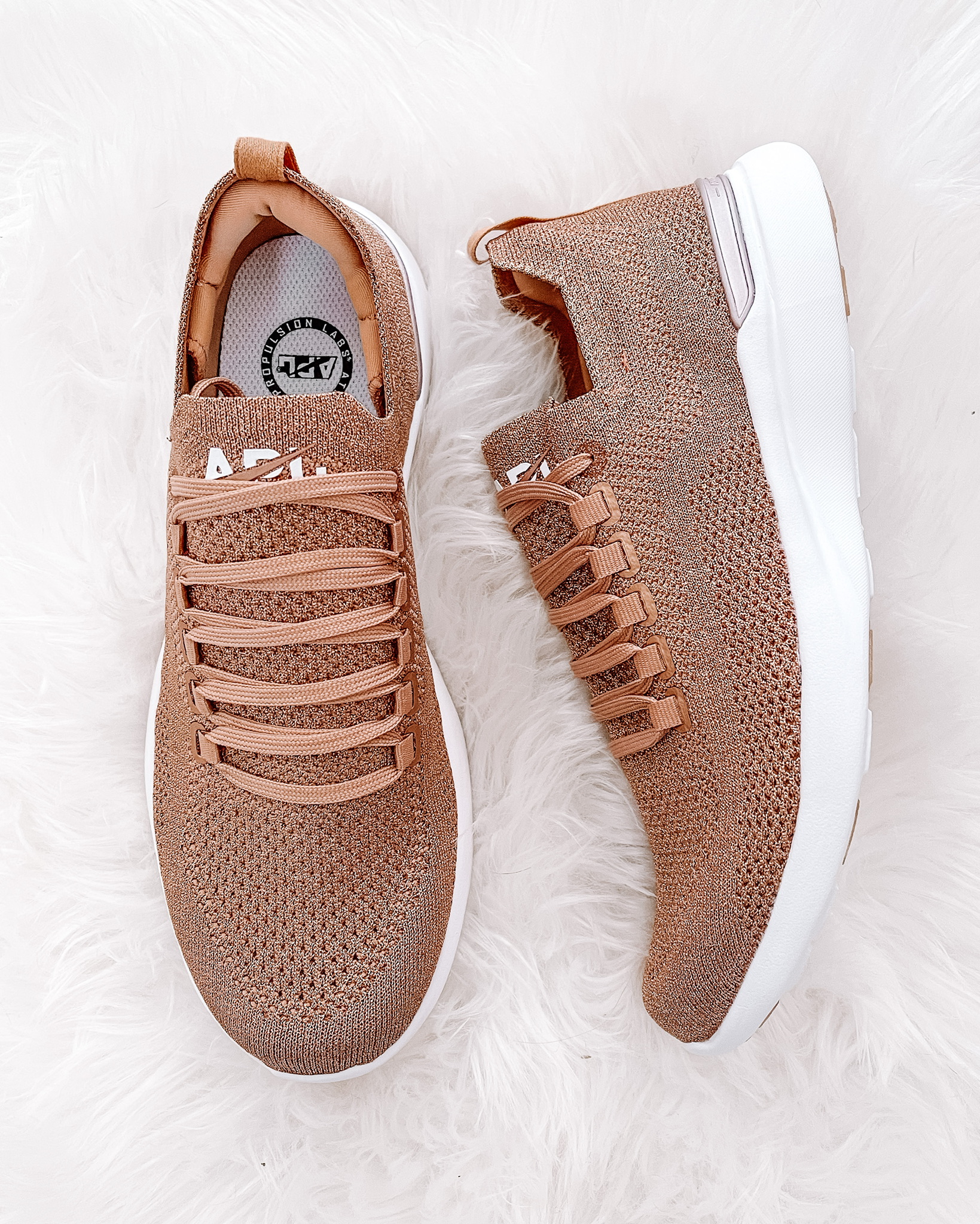 Fashion Jackson APL Sneakers