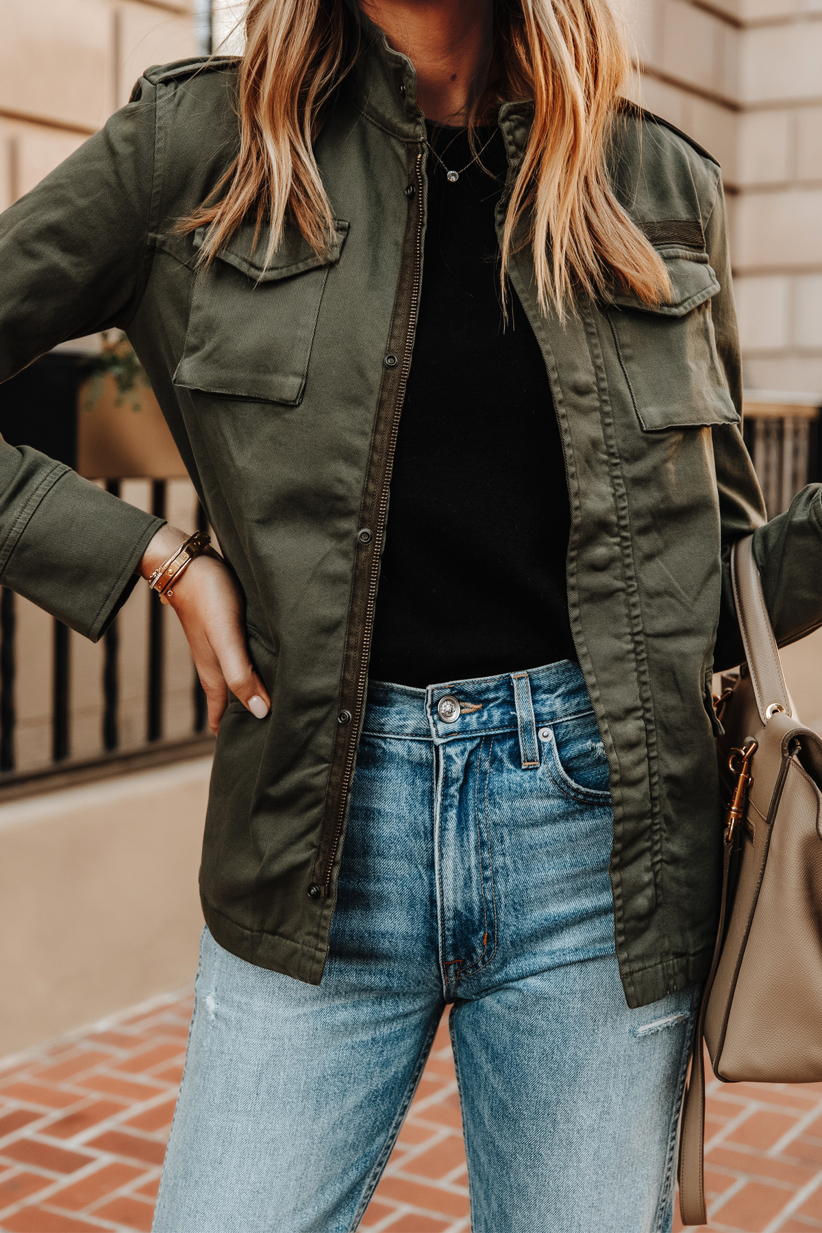 8 Utility Jacket Outfits To End Your Fashion Slump  Fashion jackson, Utility  jacket outfit, Green jacket outfit