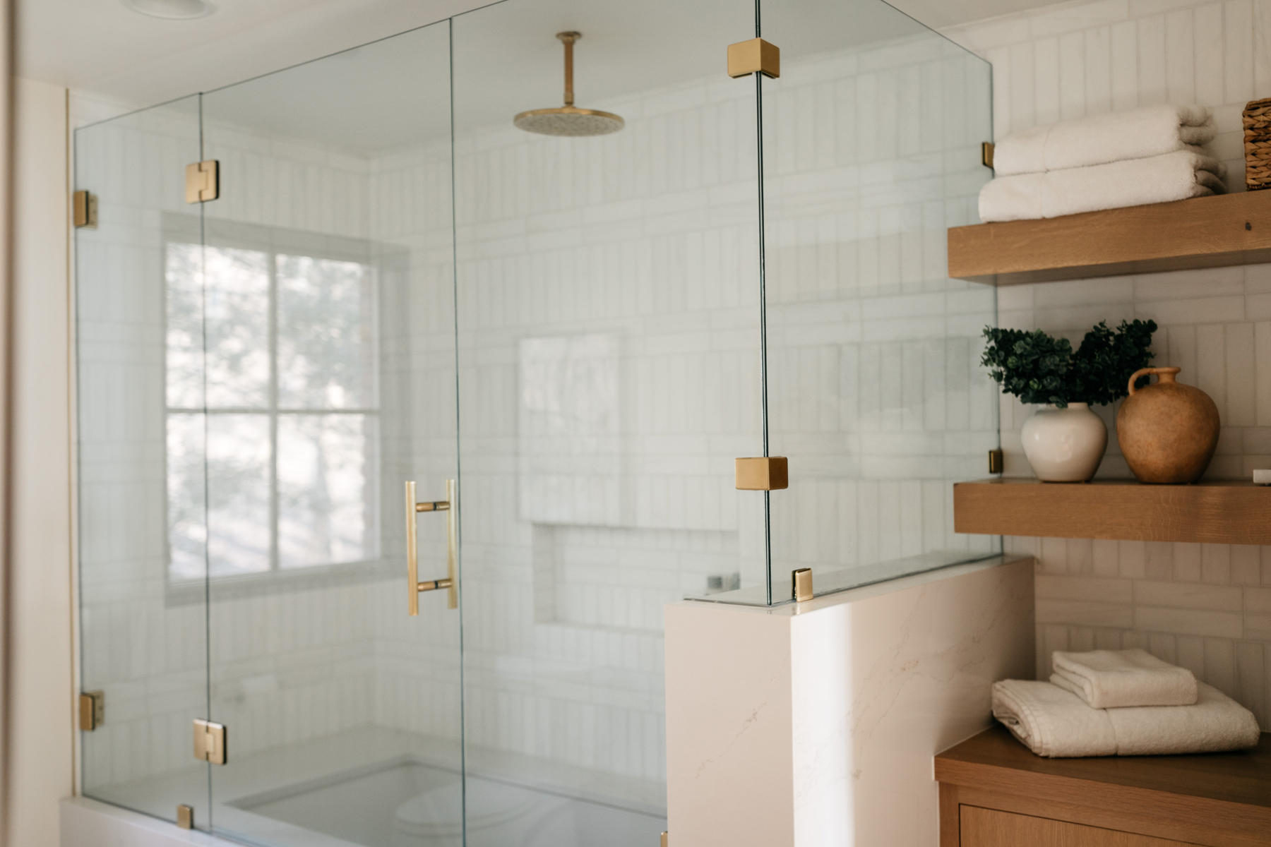 Bathroom Shelf Styling - Fashion Jackson