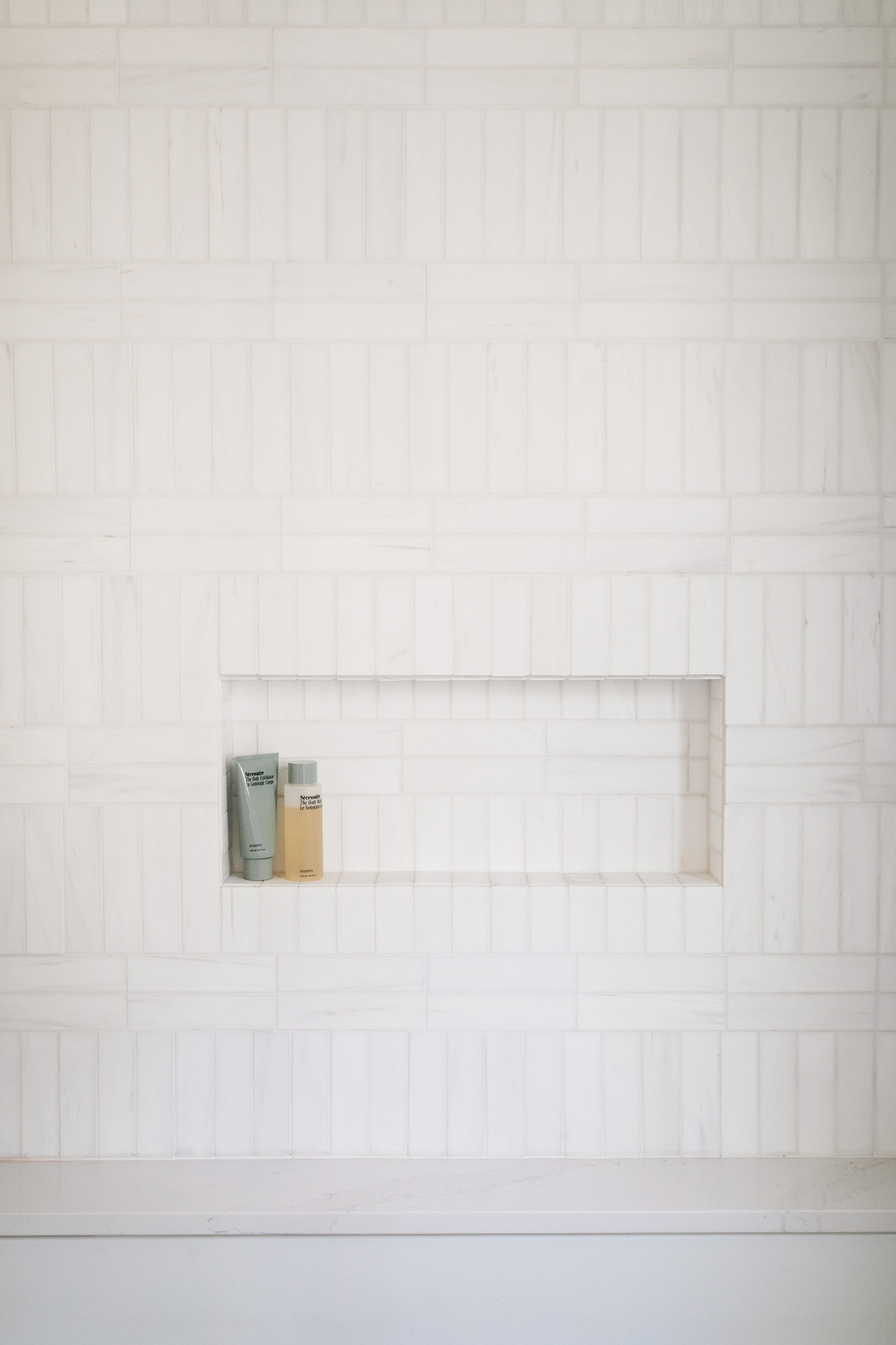 Fasihon-Jackson-Transitional-Bathroom-Remodel-White-Tile-Shower