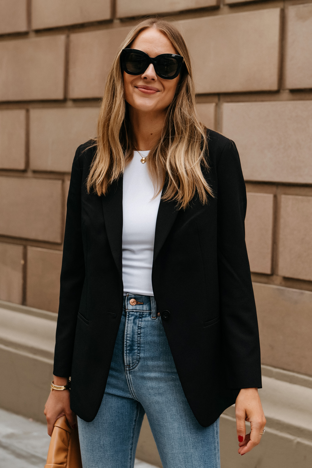 Business Casual Black Blazer Outfit - Fashion Jackson