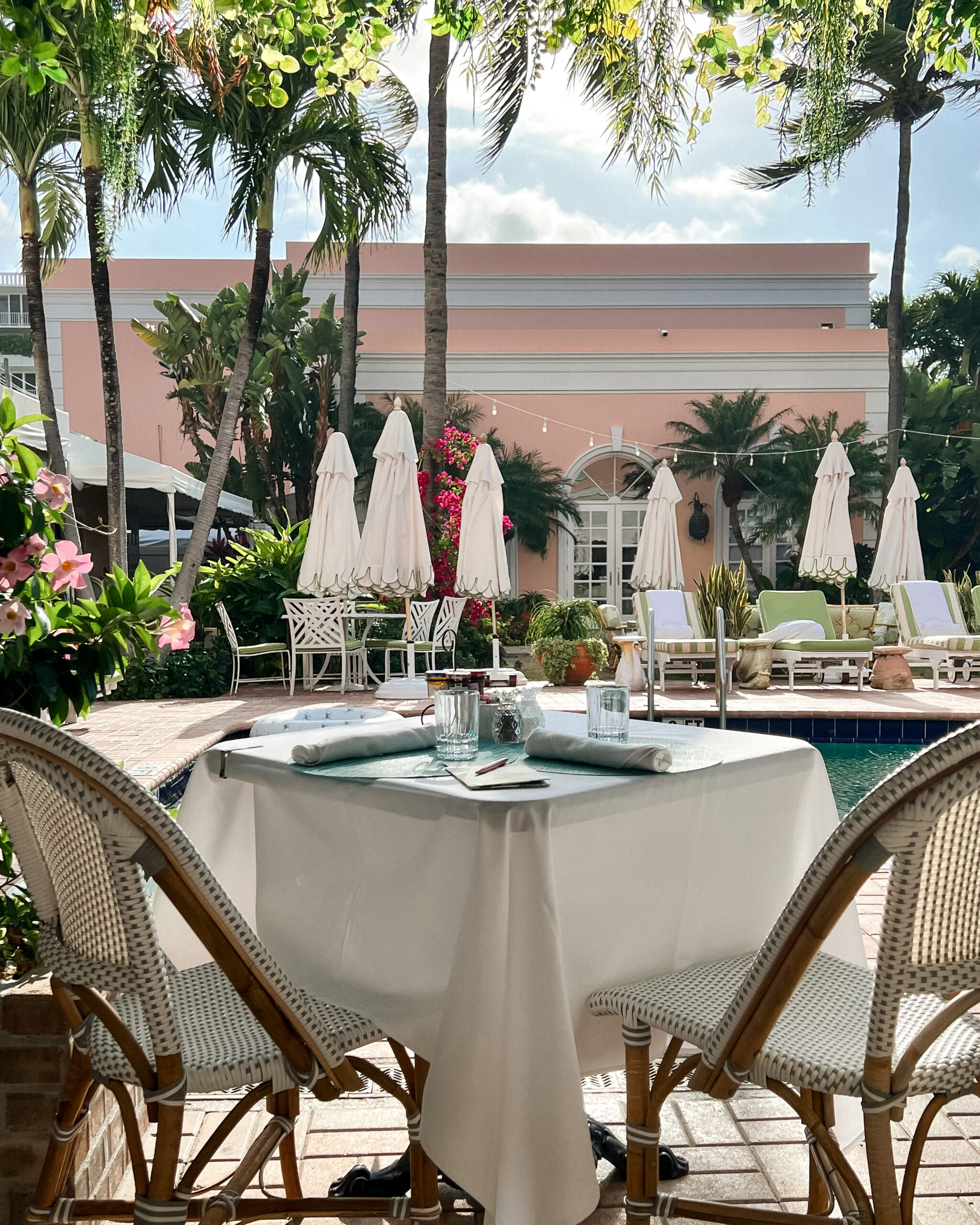 The Colony Hotel Poolside Restaurant Palm Beach