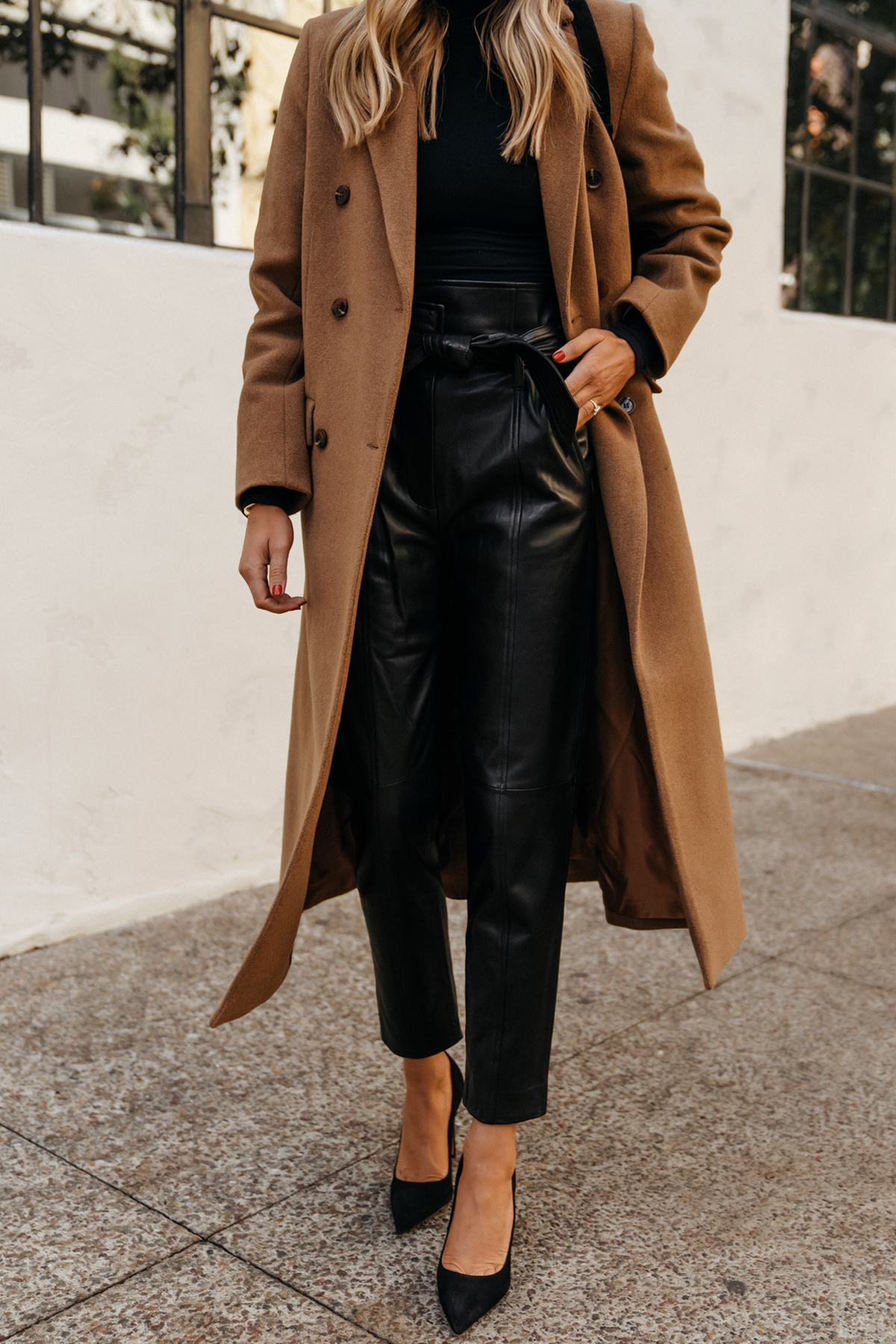 Fashion Jackson Wearing Camel Coat Outfit Veronica Beard Black Leather Pants Black Pumps leather pants outfit 2022 leather pants outfit for winter Street Style