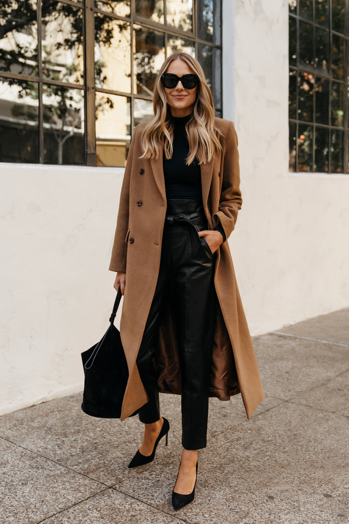 Camel coat hot sale winter outfit