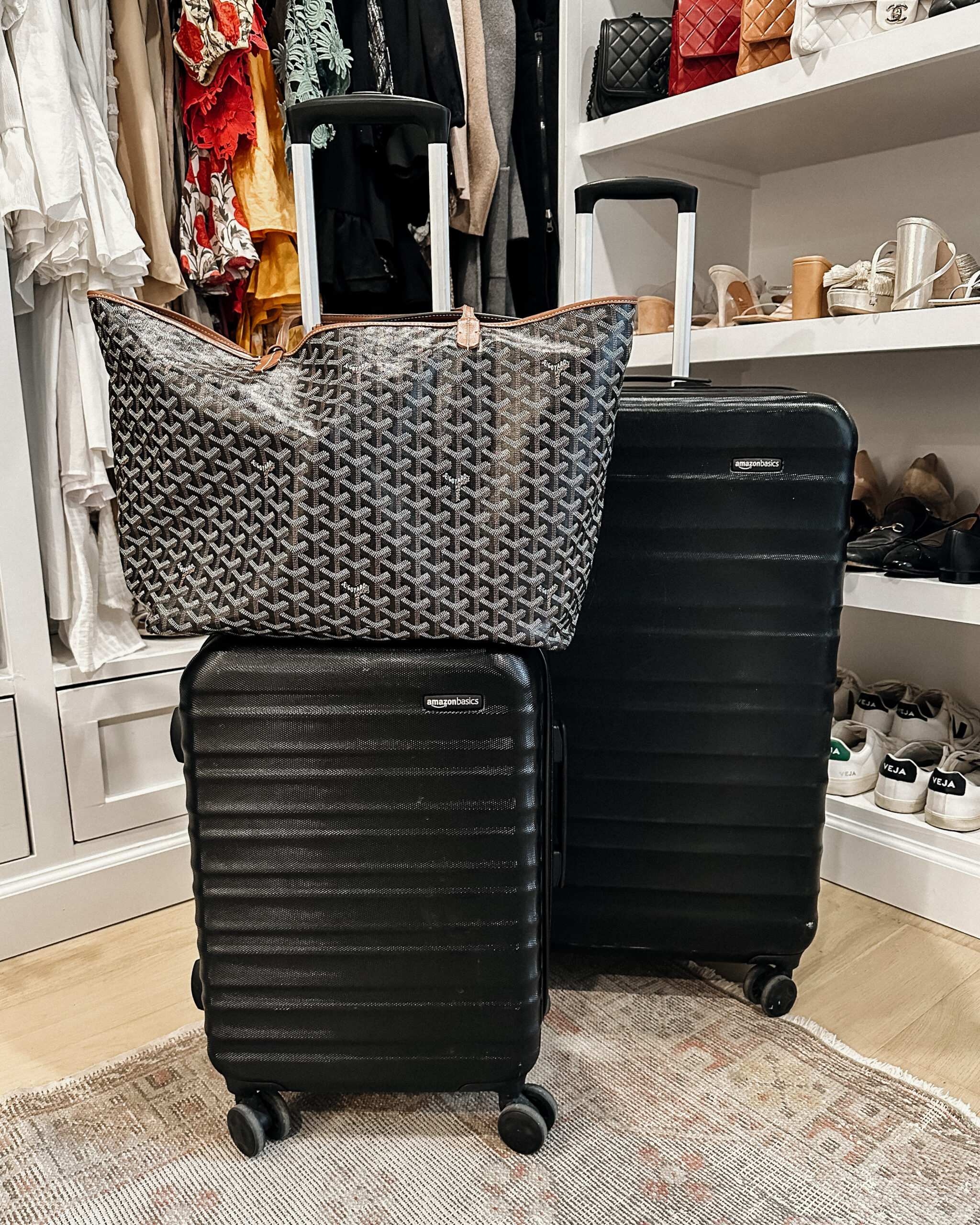 fashion jackson amazon luggage black luggage set goyard GM tote