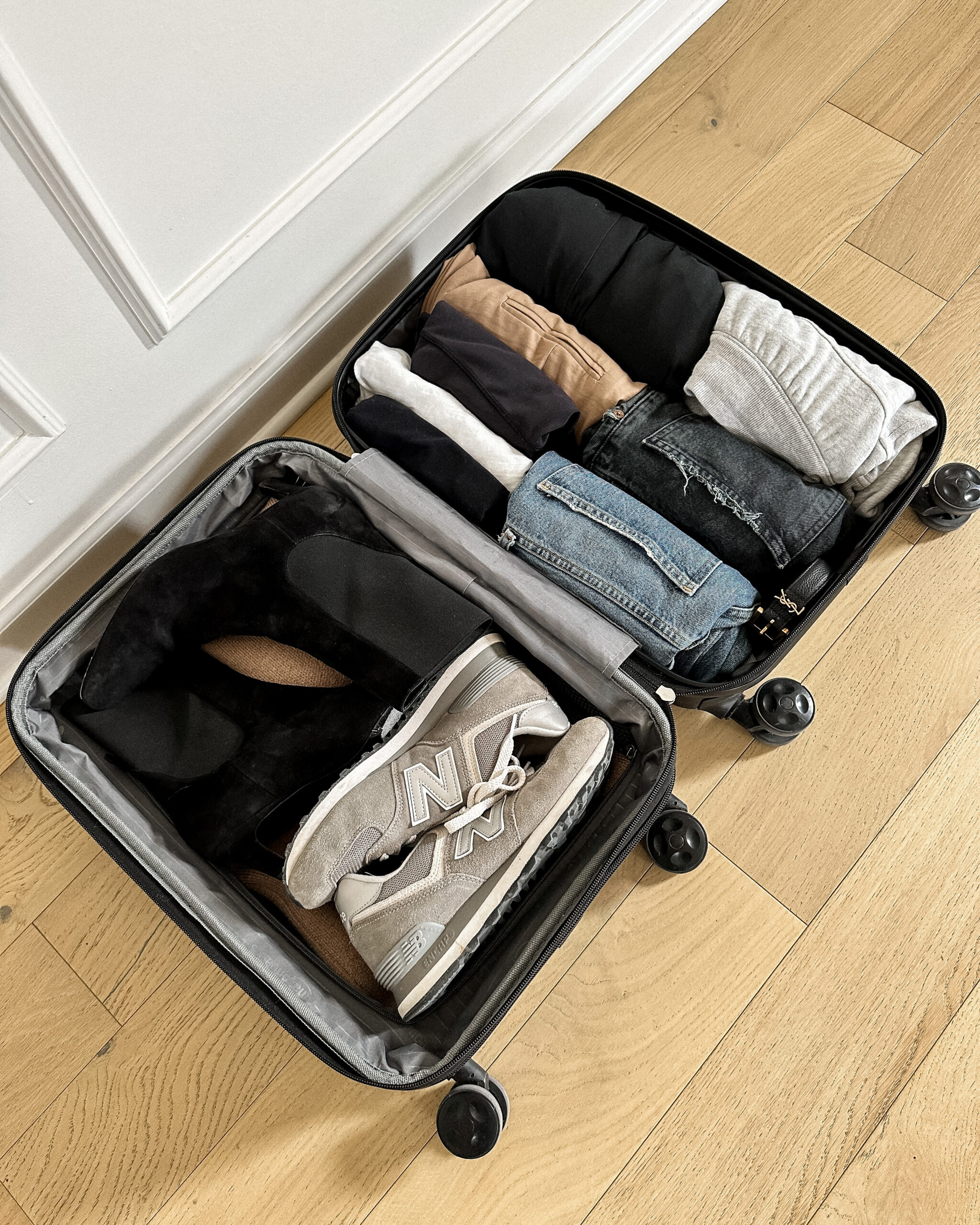 Winter Travel Capsule Wardrobe: How to Pack 10 Days in a Carry-On - Styled  by Science