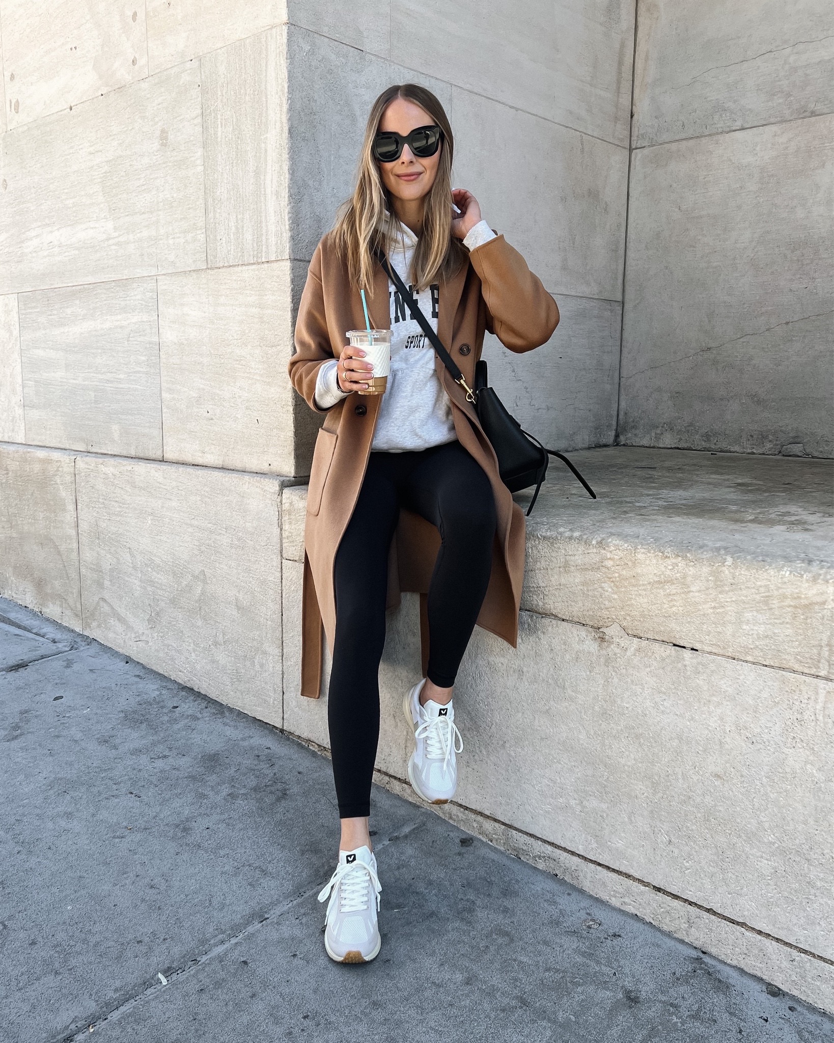 camel coat and jeans  Fashion jackson, Fashion outfits, Style